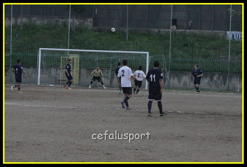 121110 sport2 211_tn.jpg
